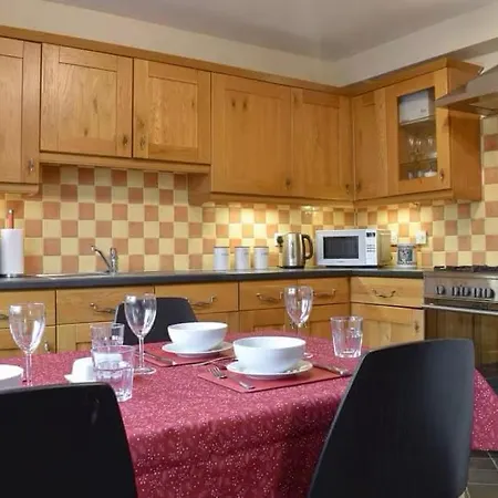 The Garth בית נופש *